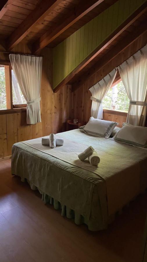 Hosteria Brisas Del Cerro Вілья-Ла-Ангостура Екстер'єр фото