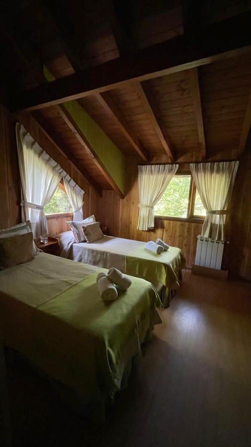 Hosteria Brisas Del Cerro Вілья-Ла-Ангостура Екстер'єр фото
