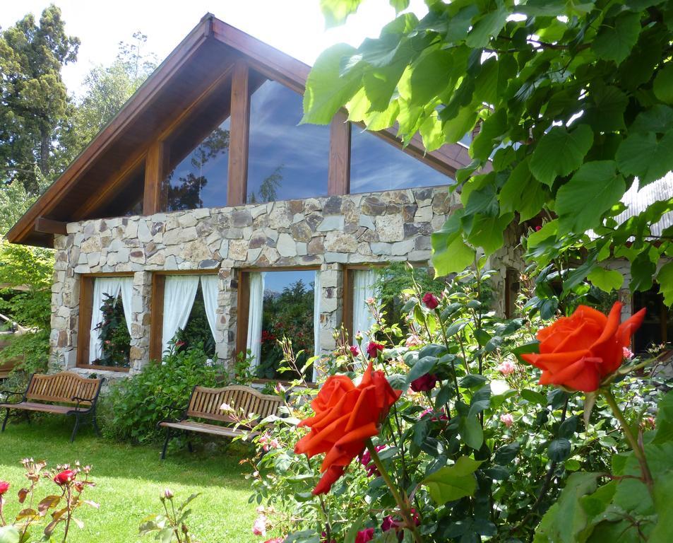 Hosteria Brisas Del Cerro Вілья-Ла-Ангостура Екстер'єр фото