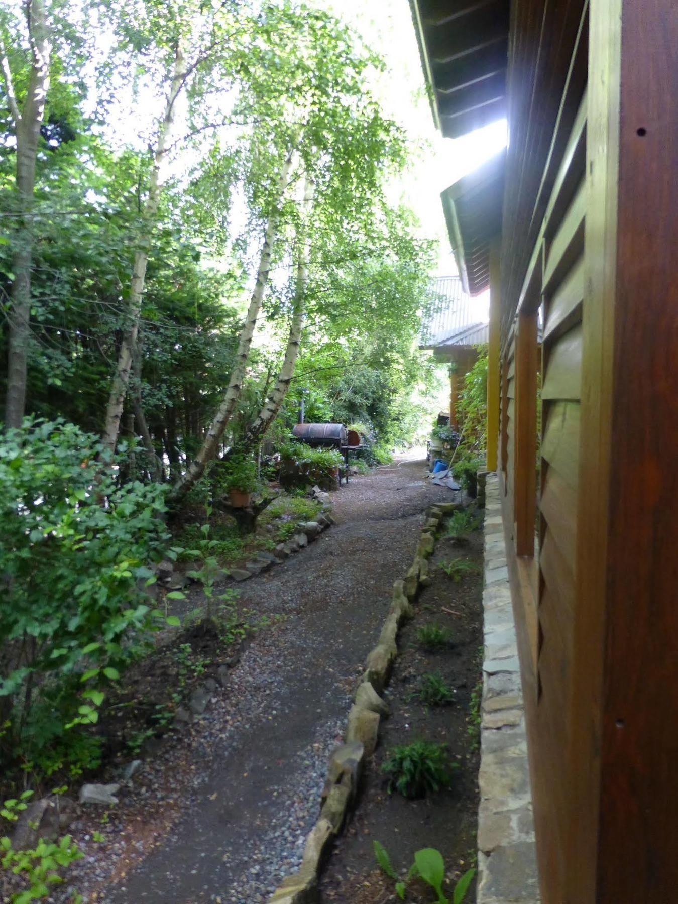 Hosteria Brisas Del Cerro Вілья-Ла-Ангостура Екстер'єр фото