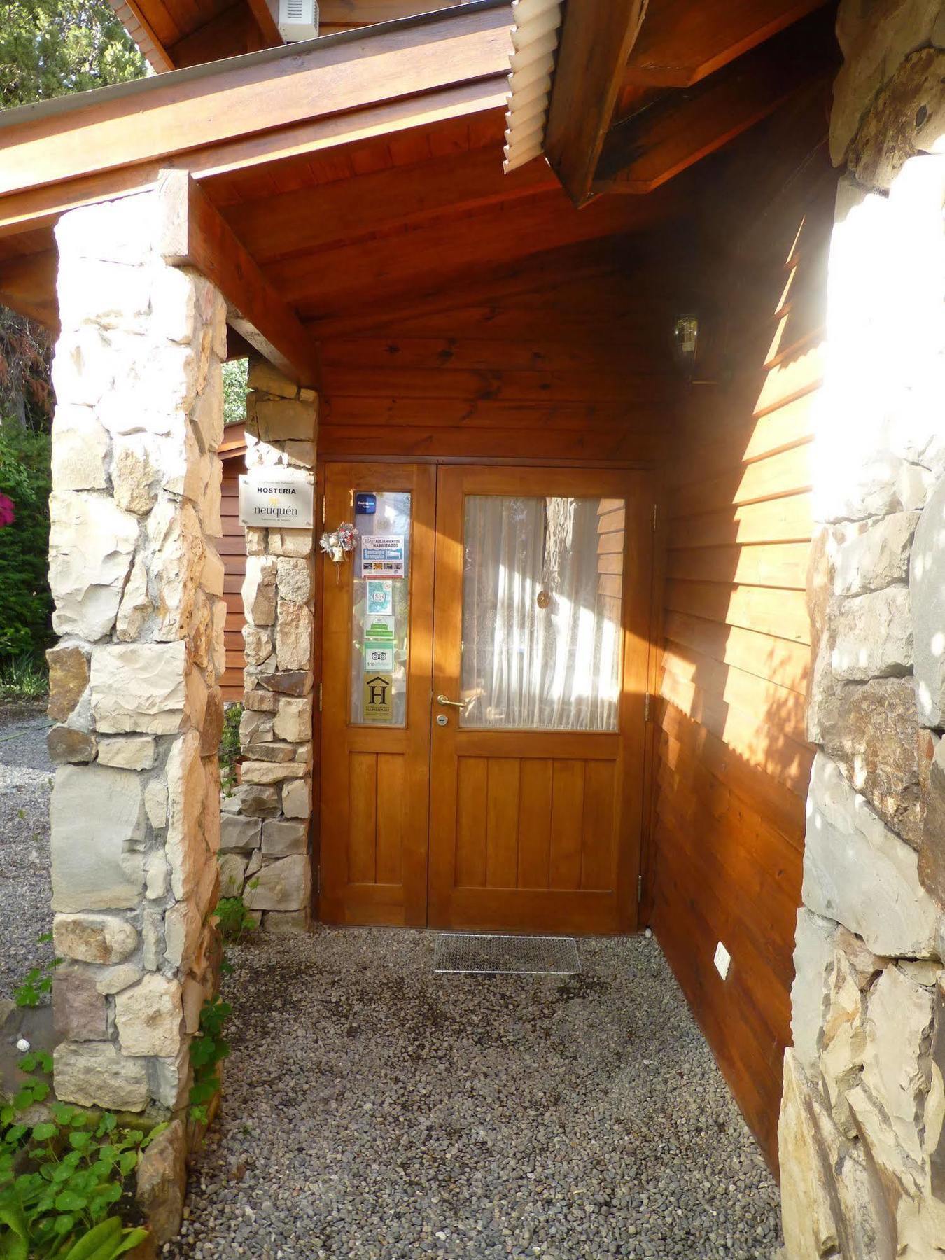 Hosteria Brisas Del Cerro Вілья-Ла-Ангостура Екстер'єр фото